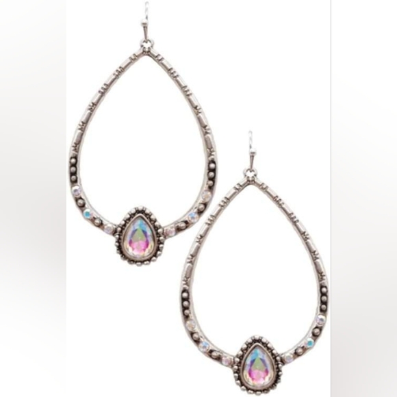 Burnished Silver Teardrop Earrings NWT AB Rhinestone Western Boho Womens Jewelry - Picture 1 of 1